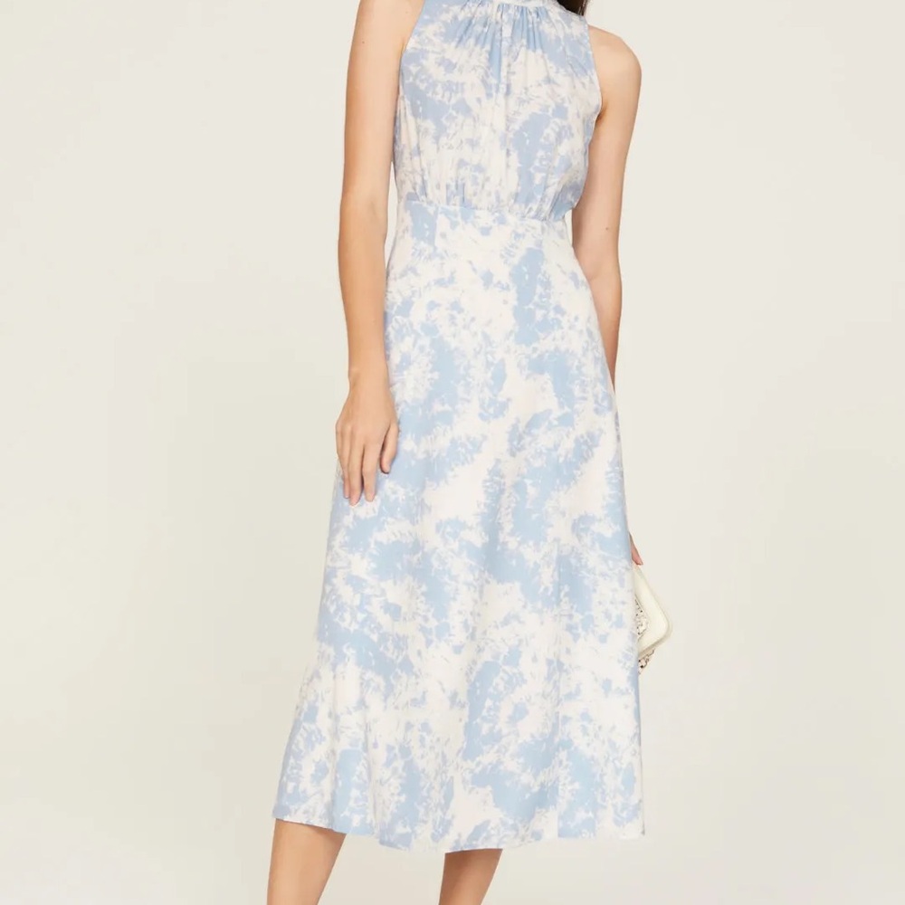 Elegant Blue and White Sleeveless Dress